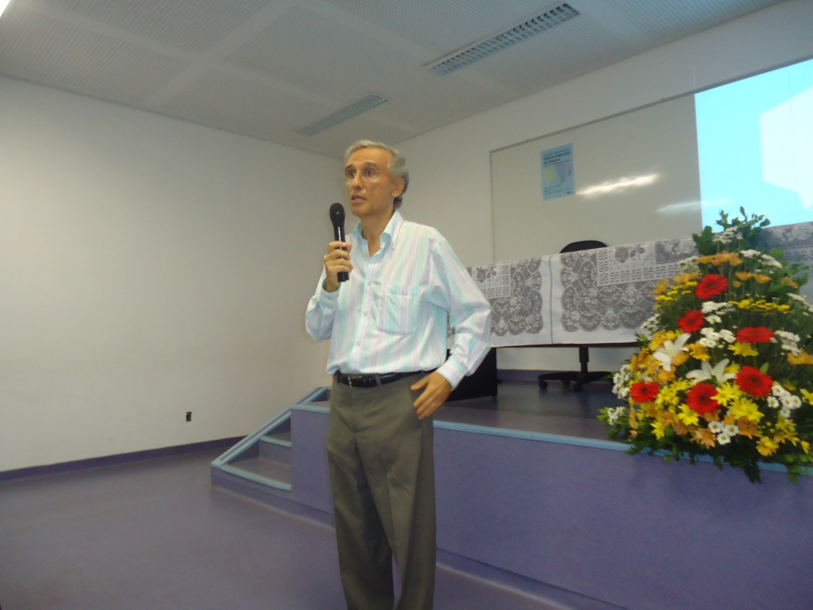 Prof. José Fernandes