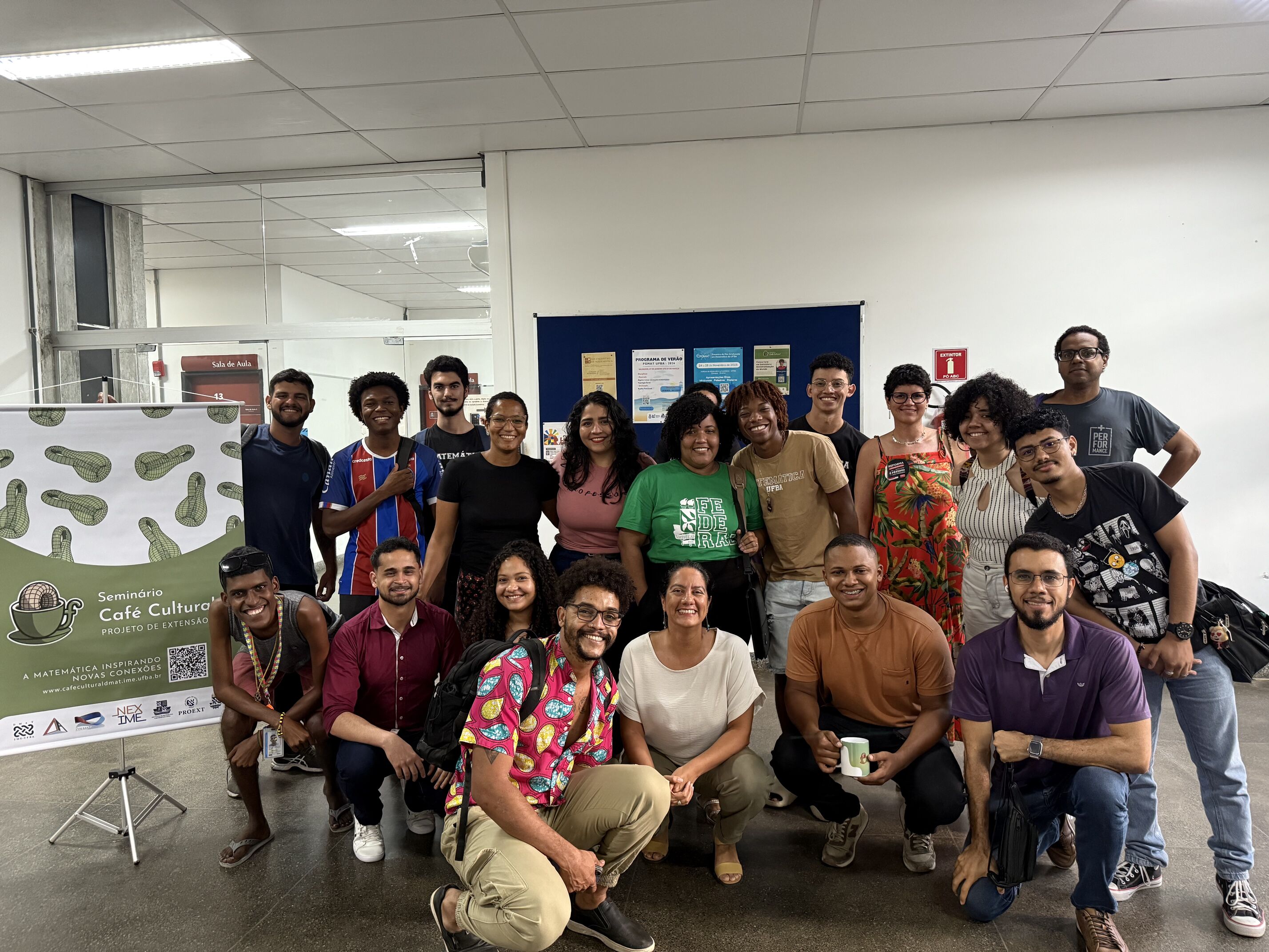 Prof. Alexandre Barbosa (IF) no Seminário Café Cultural.